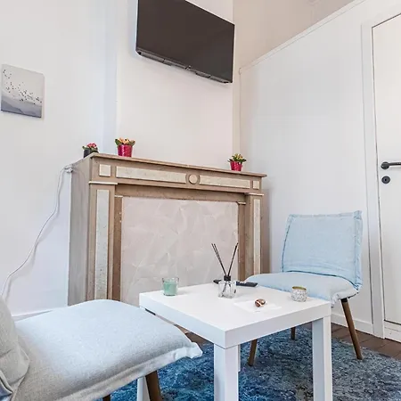 Beautiful Serenity Stylish Shared At Ghent's Apartment *